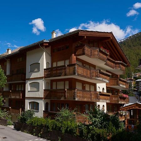 Haus Bor Appartement Zermatt Buitenkant foto