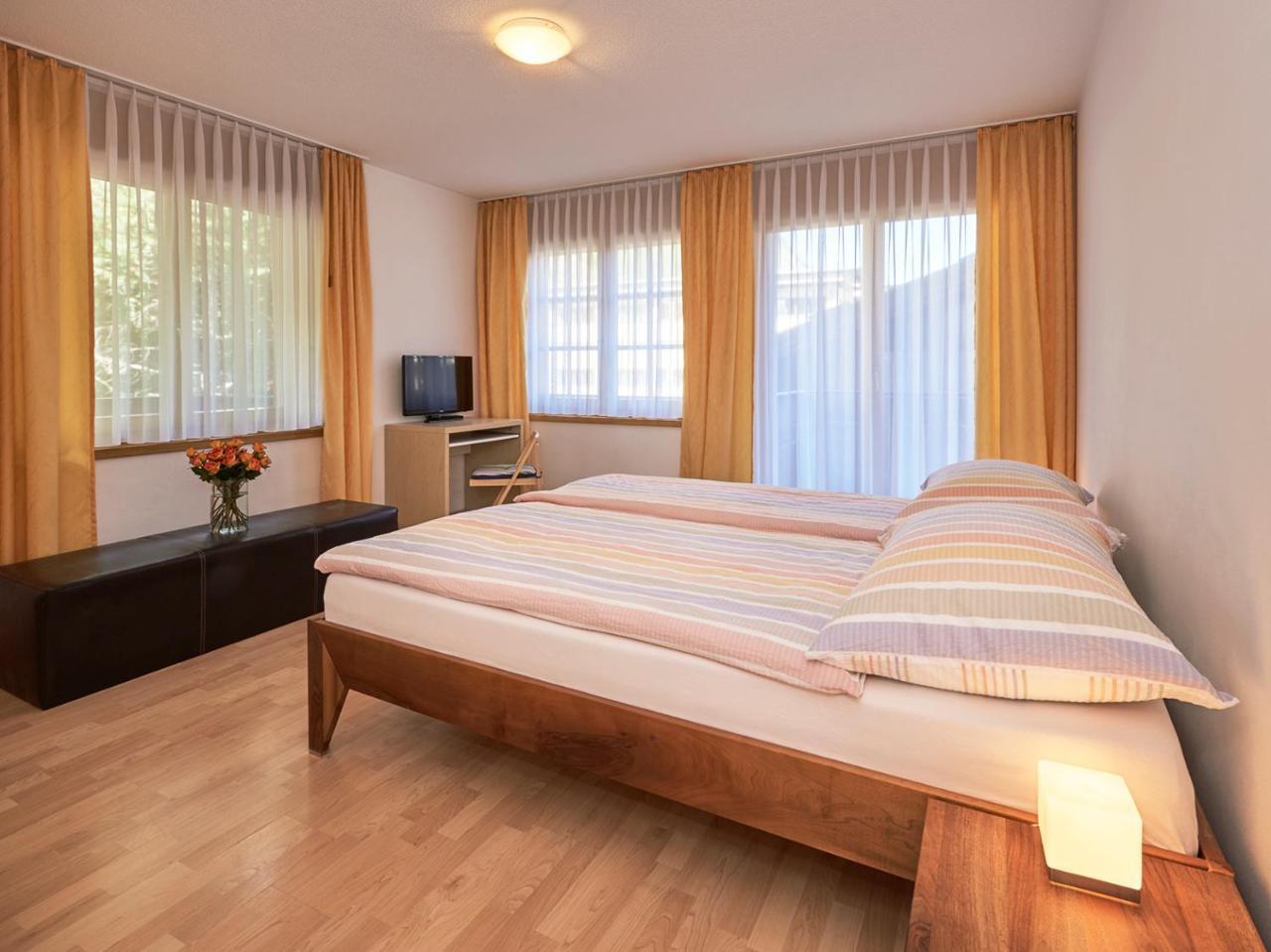 Haus Bor Appartement Zermatt Buitenkant foto